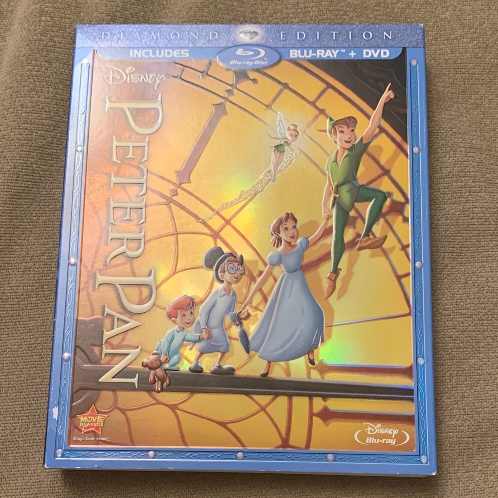 DisneyDiamond Edition Blu-ray + DVD Peter Pan classic children’s movie